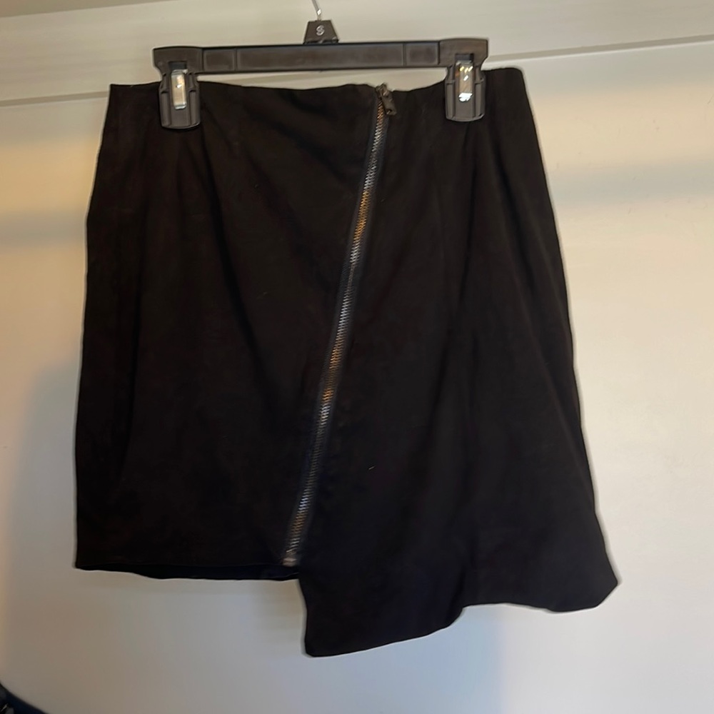 GB skirt-womens